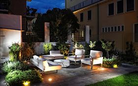 Carnival Palace - Venice Collection